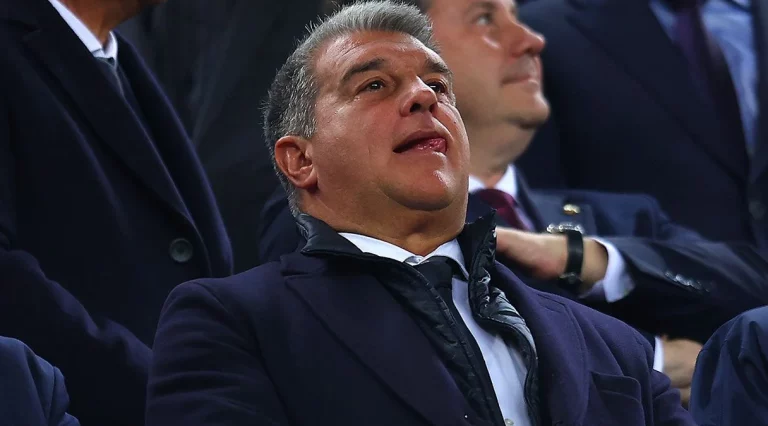 Laporta se reúne con Jorge Mendes para traer a Leao: operación de alto nivel