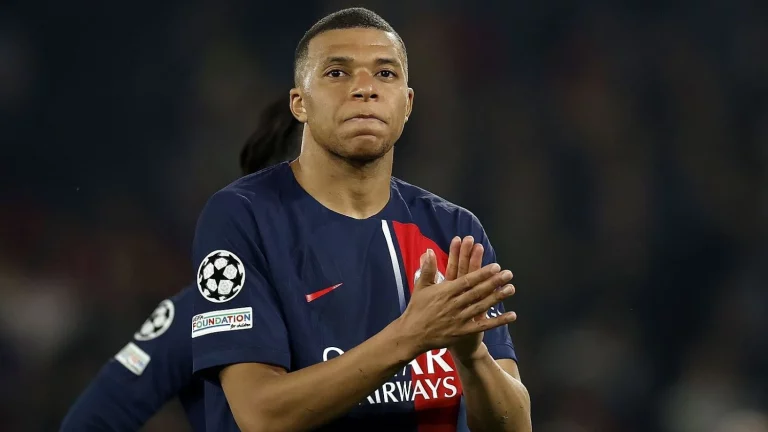 Kylian Mbappé da la estocada final al PSG: rajada histórica