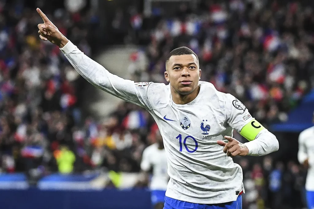 Toda la verdad de la Ley Mbappé: no va dirigida al Real Madrid 36 La Comunidad de Madrid incentiva la llegada de capital extranjero