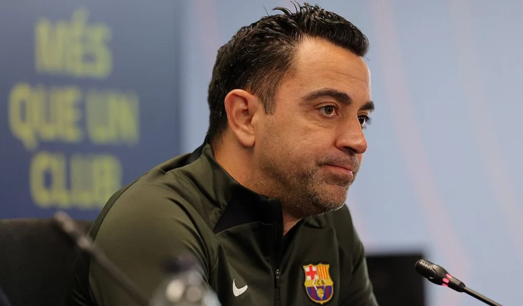 La relación con Xavi Hernández y el futuro del club