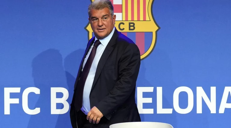 La mano derecha de Laporta raja como nunca de la afición del Athletic