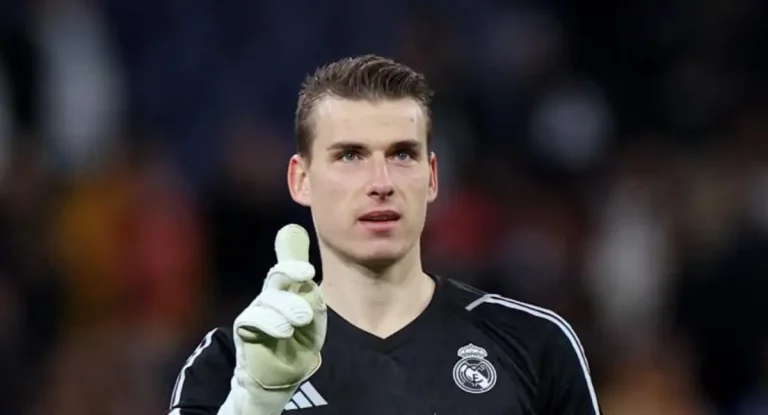 Lunin dinamita el plan del Real Madrid 2025: cambio de cromos