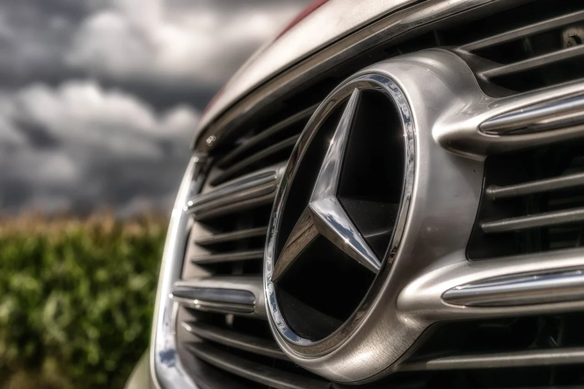 Mercedes Mercedes