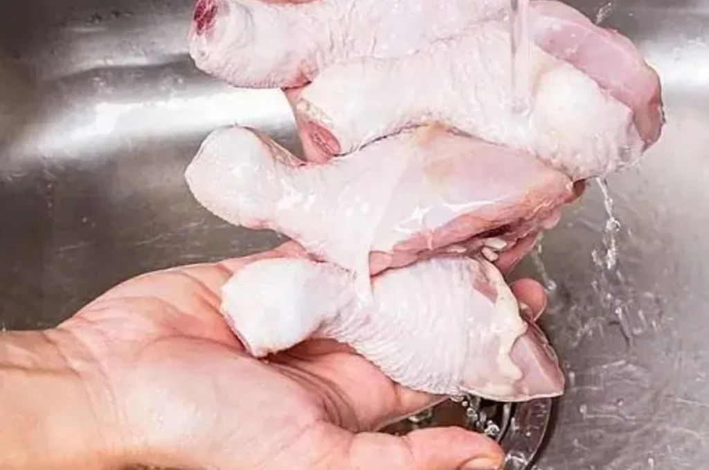 Método 2: descongelar en agua fría