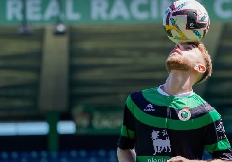 La medida de presión del Racing con Peque para exprimir al Sevilla FC