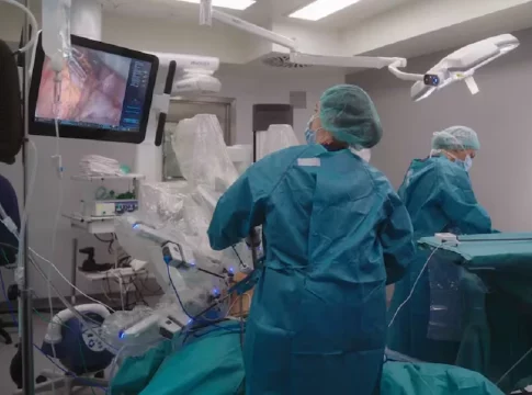 Quirónsalud A Coruña Robot Da Vinci