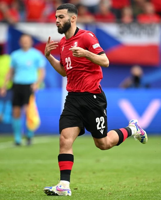 El plan B del Atlético a Gyokeres: un viejo anhelo 1 Georges Mikautadze se cuela en la agenda del Atlético como alternativa a Gyokeres. Fuente: Agencias