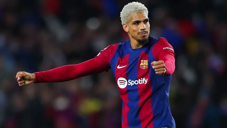 La cláusula real de Araújo en el FC Barcelona