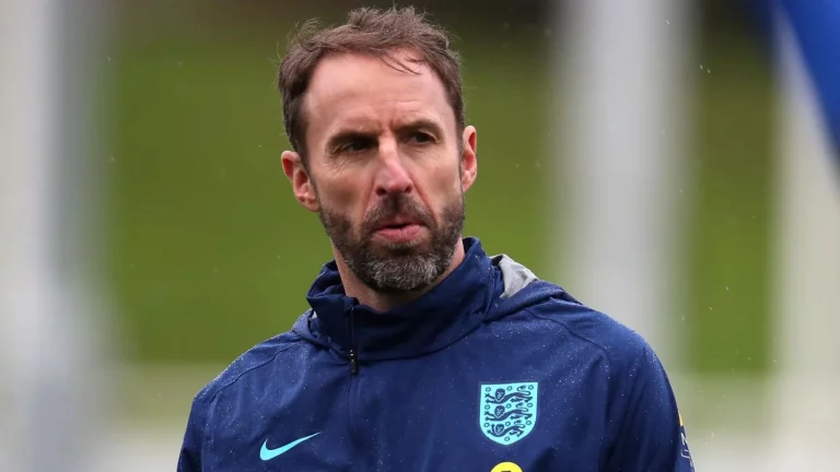 Southgate está al borde del despido en Inglaterra
