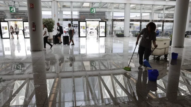 Trabajadores de handling convocan una huelga en el aeropuerto de Palma