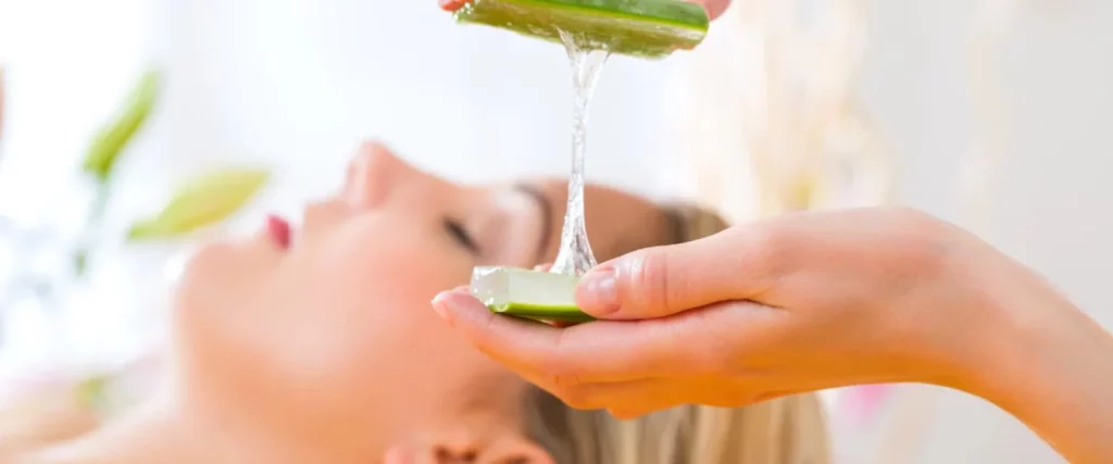 Cómo quitar las manchas de la piel ocasionadas por el sol 1 Dile adiós a las manchas de tu piel con el aloe vera