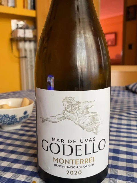 La joya enológica de Mercadona: Descubriendo el Mar de Uvas