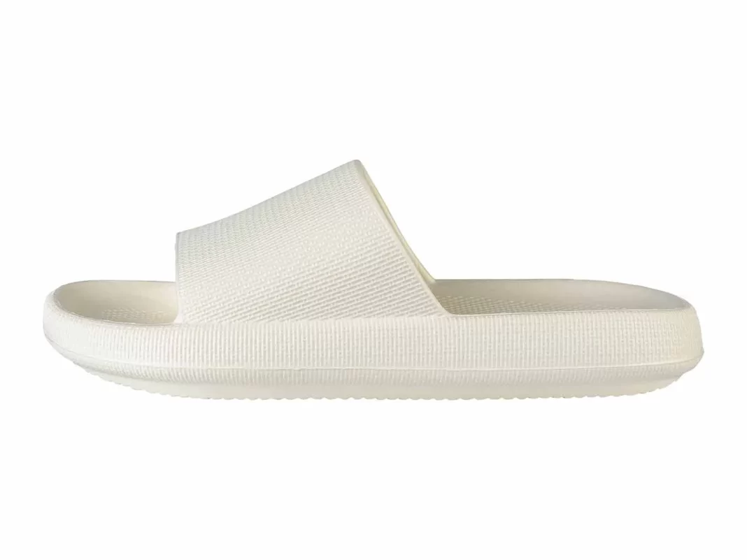 Lidl se inspira en Prada: el calzado de lujo al alcance de todos