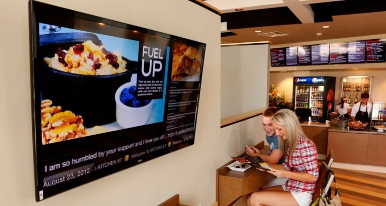 El futuro es ahora: Restaurantes con cajeros a miles de kilómetros de distancia