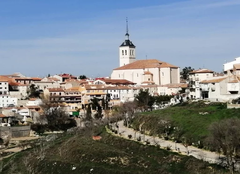 Las tallas de la Vera Cruz se trasladarán a la Iglesia de San Miguel y San Julián