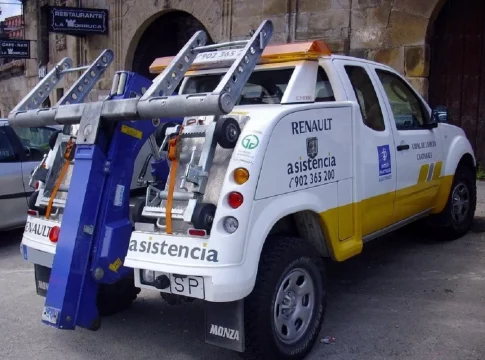 mantenimienot y seguros de coche Mantenimiento y seguro de coche en verano: ¿qué revisar?