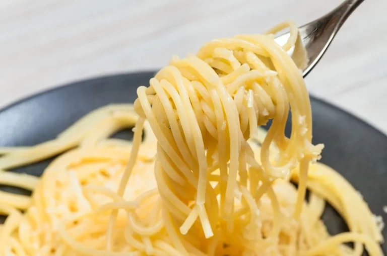 El truco definitivo para conseguir que la pasta no se pegue al cocerla
