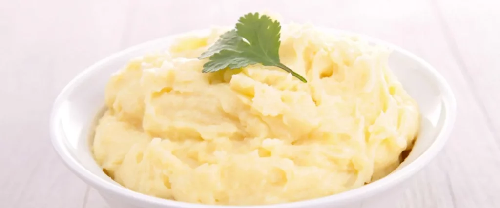 Cómo darle un sabor increíble al puré de patatas con este truco viral 1 Un puré de patatas para sorprender a la familia