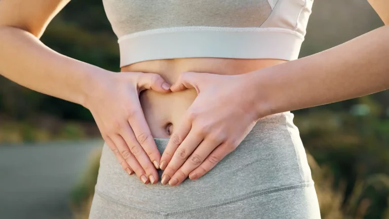 Cómo aliviar la retención de líquidos en el abdomen en sencillos pasos