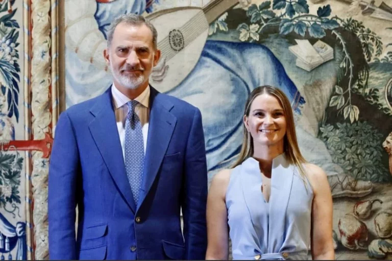 Prohens defiende a la familia real como un valioso activo para Baleares y espera que vuelvan a disfrutar del verano en Mallorca