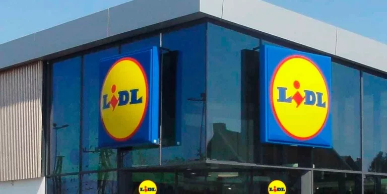 El revolucionario invento de Lidl que quita el sol de día y te da luz gratis de noche