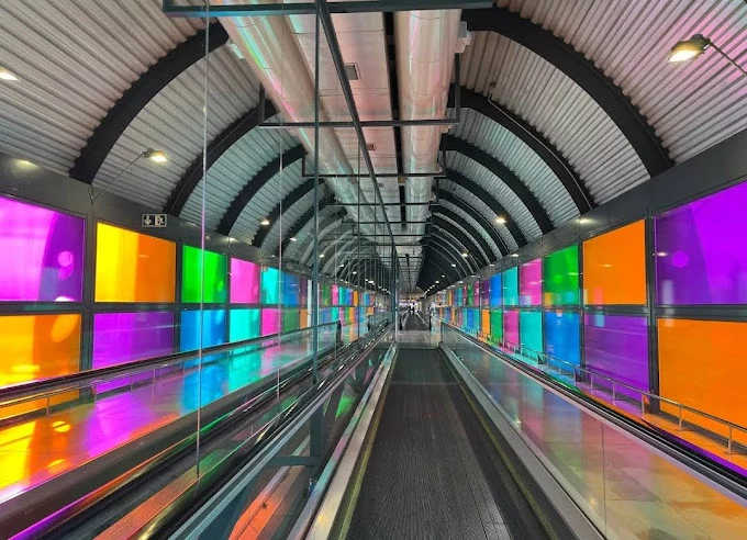 Viajero quedó en shock luego de lo que le dijo en Policía en Barajas.