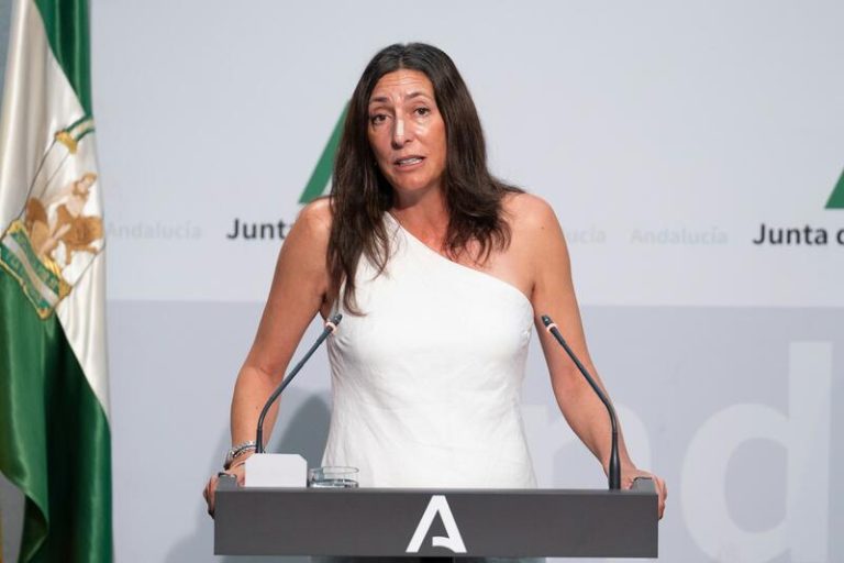 Andalucía advierte sobre hacer política con la violencia de género