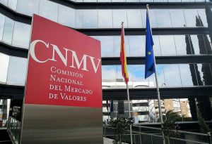 La CNMV dice que la contratación en la Bolsa cayó en 2023 a 630.500 millones