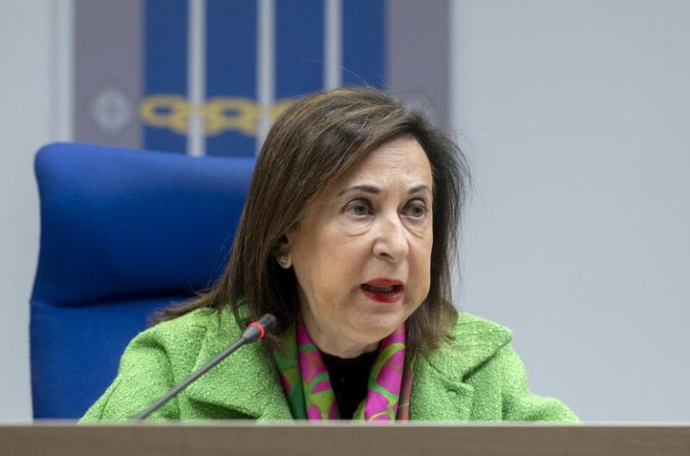 El general español traslada a Robles la inestabilidad en la frontera con Israel
