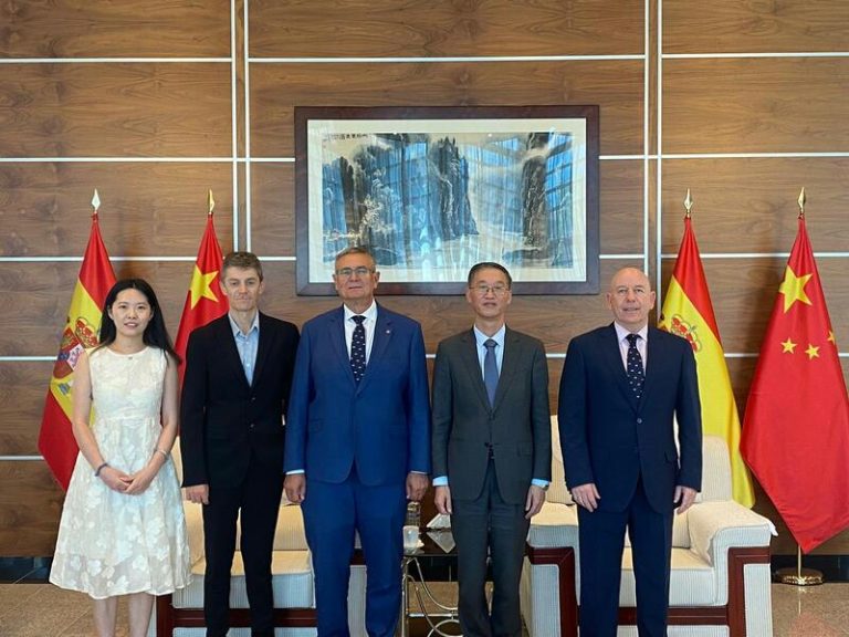 El sector porcino pide potenciar el negocio entre China y la UE ante las investigaciones 'antidumping'