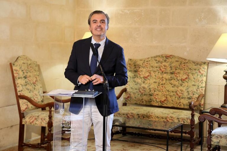 ¿Transparencia en Baleares? Consejero defiende su labor en el plan de elección de lengua