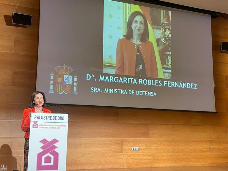 Robles cuestiona el papel del juez Peinado en relación a Begoña Gómez