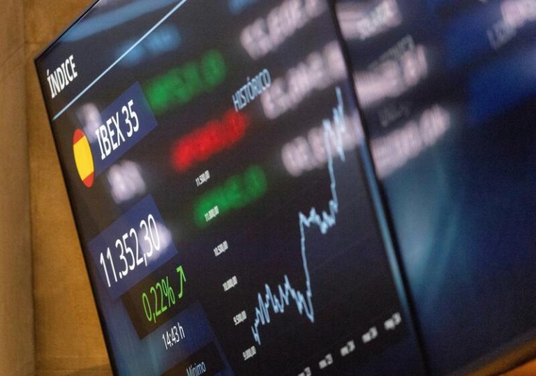 El Ibex 35 quedó estable en la media sesión tras el resultado de las elecciones francesas