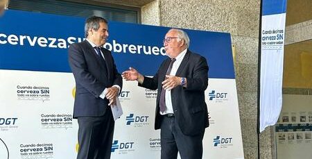 Más de 70.000 conductores seniors en España actualizan su permiso de conducir con limitaciones en 2023