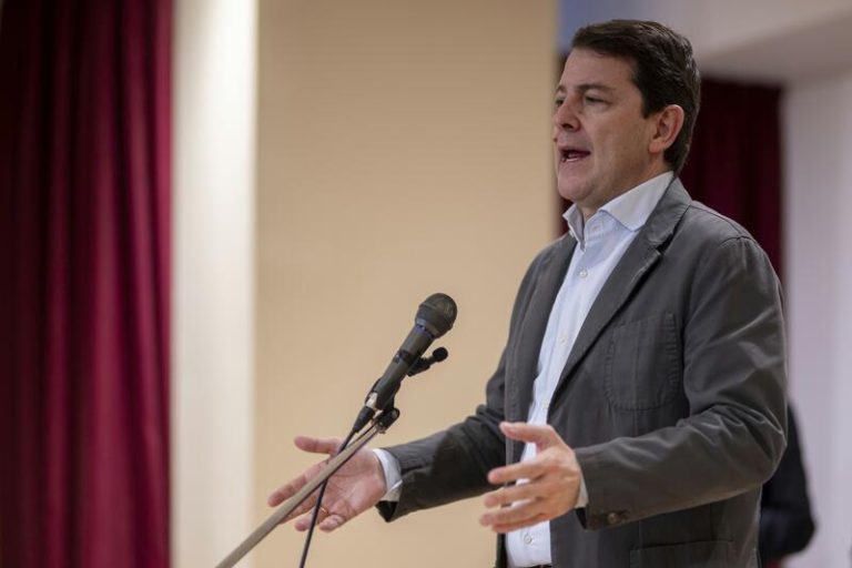 Mañueco apela a honrar la memoria de Miguel Ángel Blanco a 27 años de su trágico final