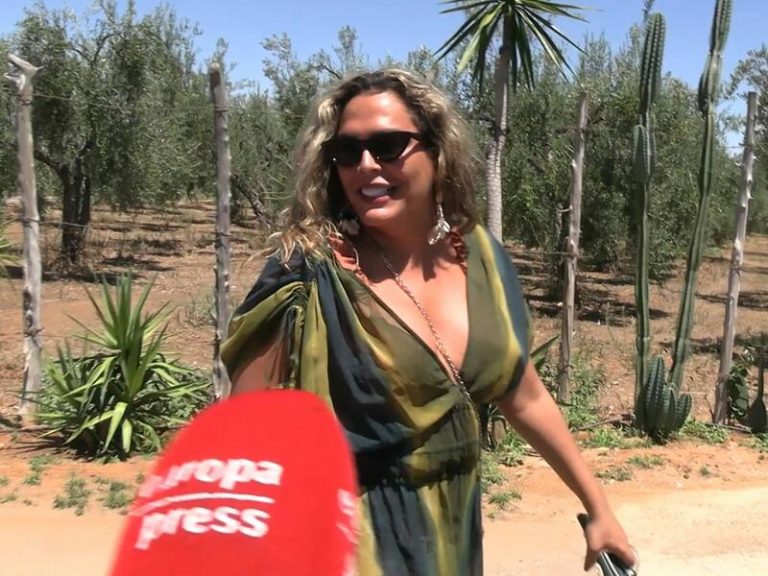 La 'bomba' de Amor Romeira: Desvela involuntariamente el sexo del futuro bebé de Anabel Pantoja