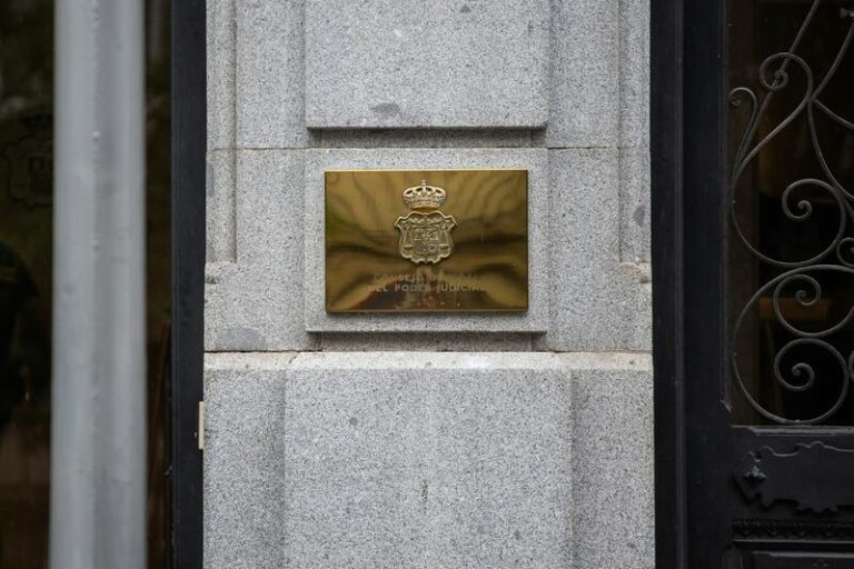 Expertos jurídicos compiten por el CGPJ y reivindican su autonomía ante el pacto entre el PP y el PSOE