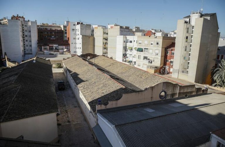 La organización detrás del hotel de Guatla recurre a la justicia por la paralización de permisos