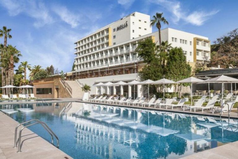 Meliá asegura que su salida del Ibex 35 no afectará su plan estratégico