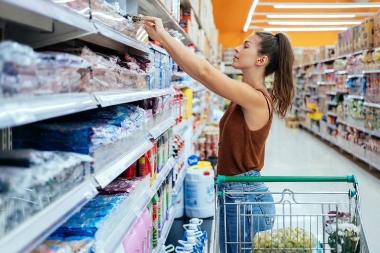 Marcas líderes disminuyen un 20% el plástico de sus embalajes en solo 5 años, según Aecoc