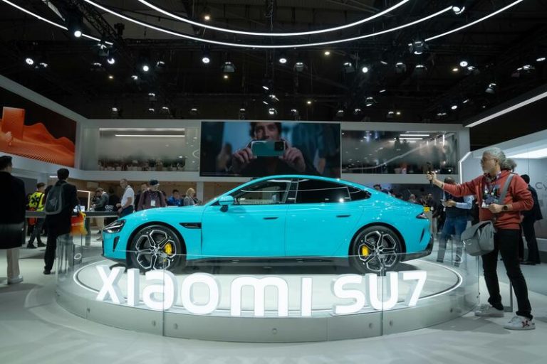 El CEO de Xiaomi aceleró sus planes de fabricar coches eléctricos tras los aranceles de Trump