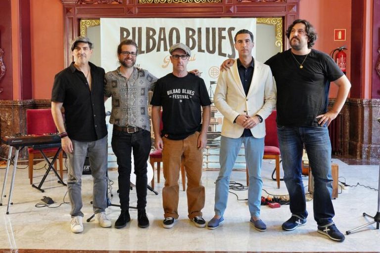 Del Toro Blues Band, Sirjo Cocchi & Balta Bordoy-The Blues Way y Tòfol Martínez, en la primera jornada del Bilbao Blues