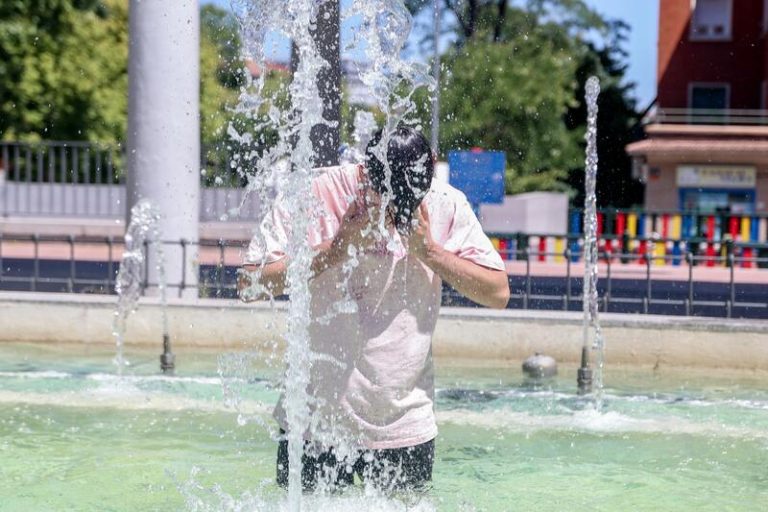 Otra ola de calor llega este martes y afectará al país superiores a los 40ºC