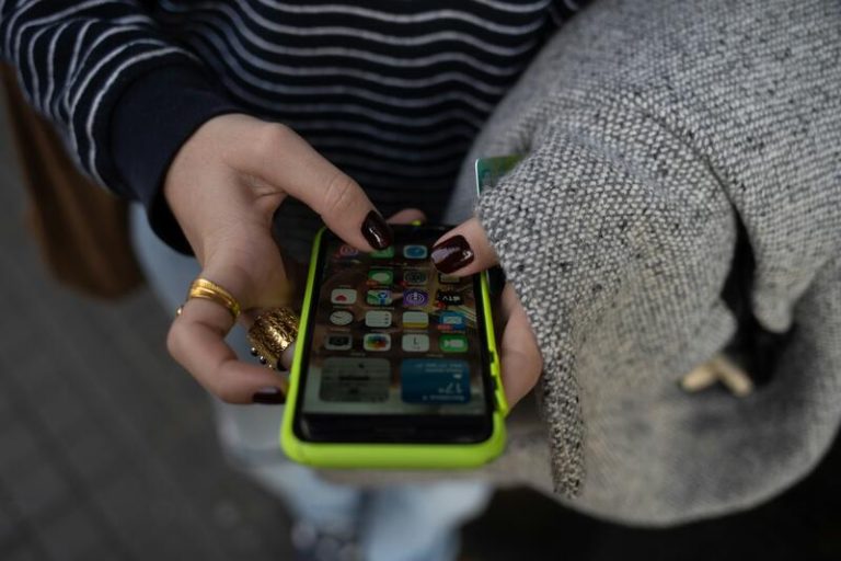 Las telecos en España facturaron 34.631 millones en 2023