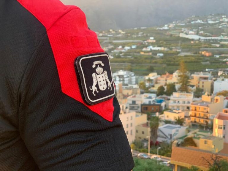 Tenerife: Detienen a sujeto por encerrar a su novia y dos críos tras discusión