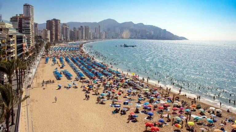 ¡Prepara tus valijas! Estas 5 ciudades de España son el sueño de todo viajero este verano