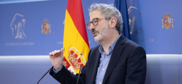 Sumar propone construir 500.000 viviendas públicas con alquiler mensual de 400€