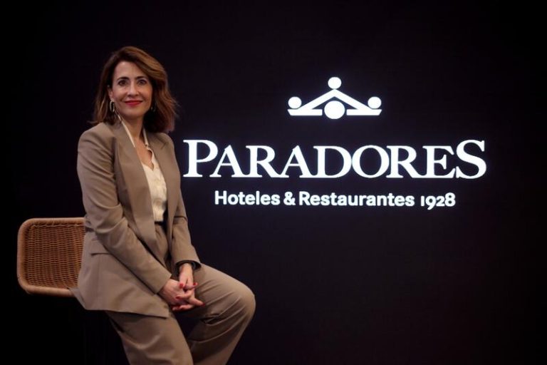 El TC recomienda a Paradores bajar el margen de discrecionalidad en la valoración de contratos