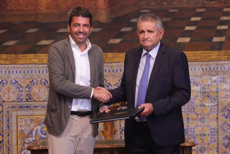 Mazón aboga por un gran pacto nacional del agua para 