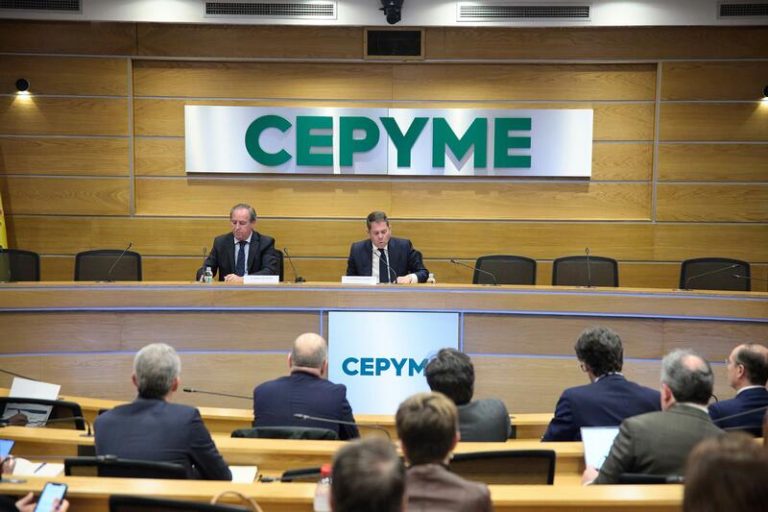 Cepyme alerta sobre el frenazo en la creación de puestos de trabajo y la escasez de profesionales